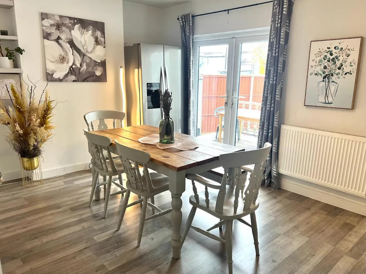 Beautiful Double Room For One Person Londra Affittacamere