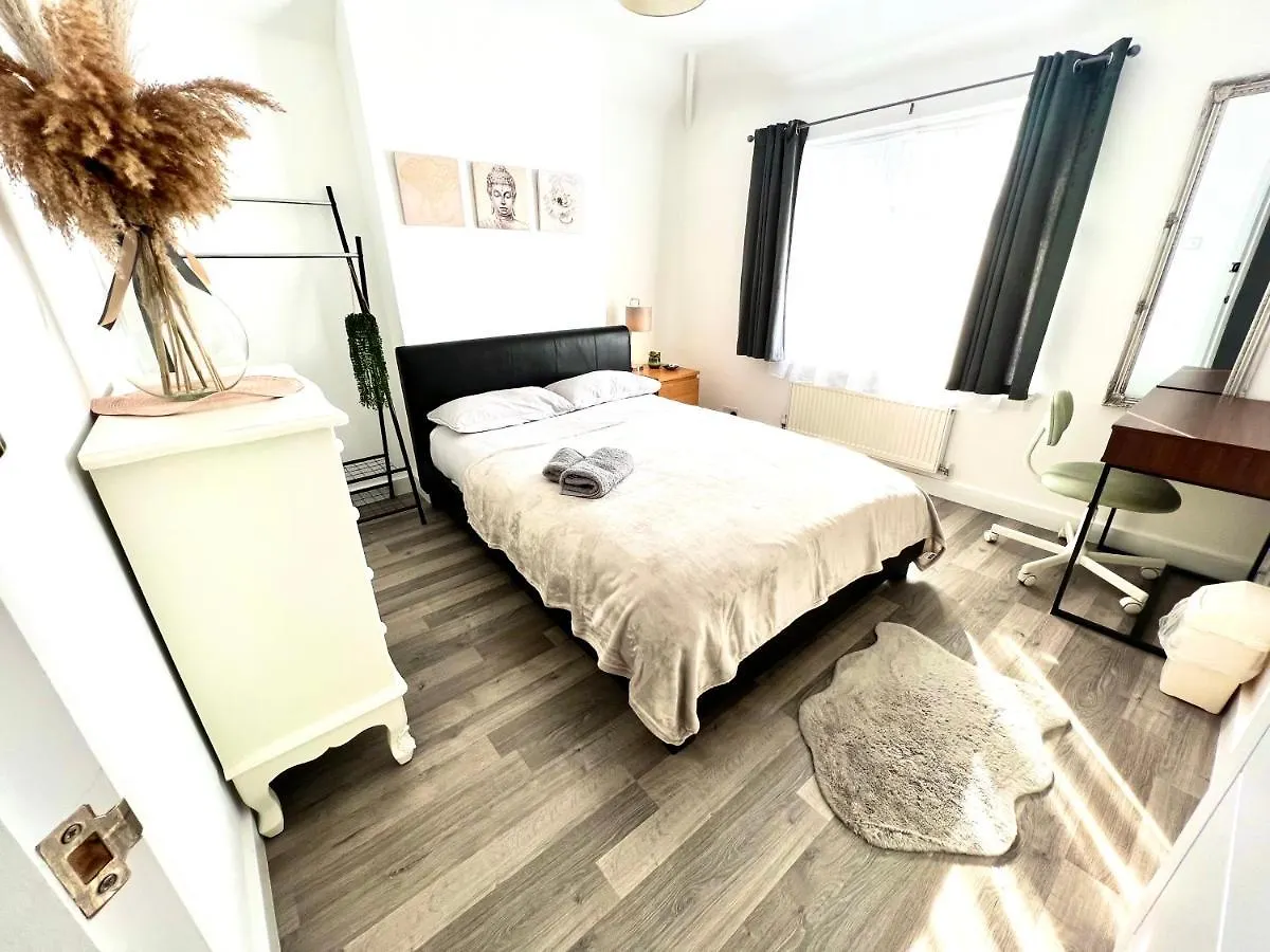 Contatti di Beautiful Double Room For One Person